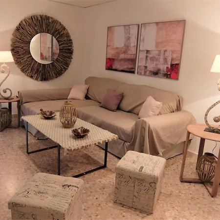Bahamas - Familiar Apartment *